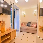 Montparnasse Signature Apartment Paris