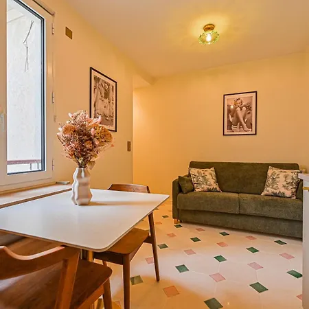 Montparnasse Signature Apartments