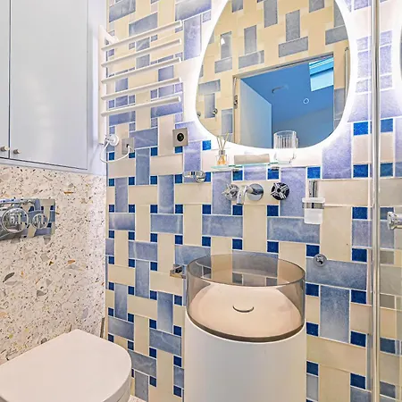 Montparnasse Signature Apartments