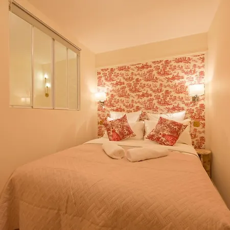 Montparnasse Signature Apartments