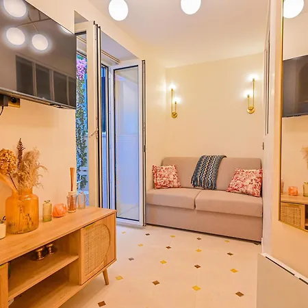 Montparnasse Signature Appartement Parijs